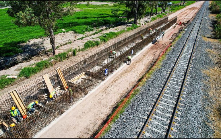“El objetivo es que los trenes (eléctricos) sean construidos en México, con la misión de seguir llevando prosperidad y bienestar a todos los hogares”, subrayó Sheinbaum. EL INFORMADOR / ARCHIVO