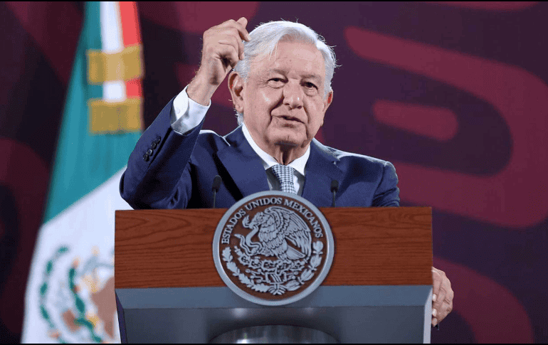 El Presidente de México, Andrés Manuel López Obrador, se declaró inocente ante acusaciones de violencia de género e invitó a revisar con detenimiento sus conferencias matutinas. SUN / ARCHIVO