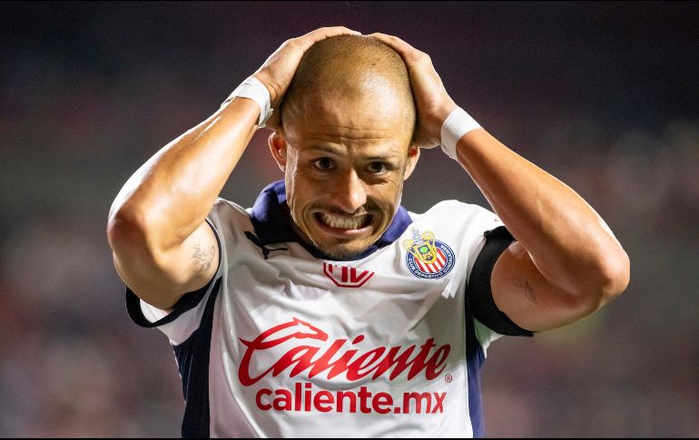 Javier Hernández dio el que quizá sea su mejor partido desde su regreso al Guadalajara, pero las dos ocasiones en las que perforó la portería no fueron al marcador, por posición fuera de juego. IMAGO7/A. Gutiérrez