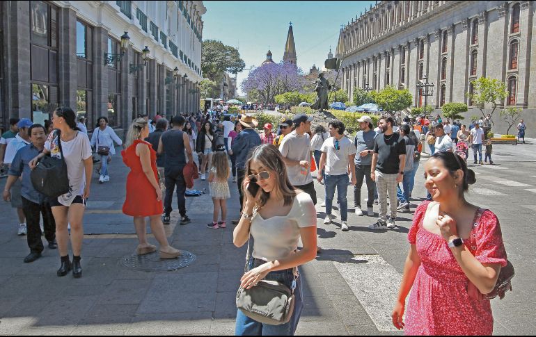 El Centro de Guadalajara es uno de los principales destinos turísticos que ofrece Jalisco durante estas vacaciones de verano. EL INFORMADOR