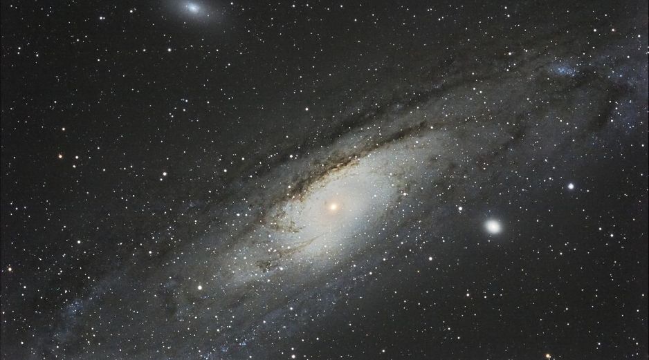 La Galaxia Andrómeda se encuentra a 2 mil 480 millones de años luz del planeta Tierra. ESPECIAL/Foto de Canva en Pixabay