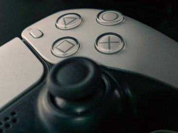 Claro, por el momento no hay una confirmación por parte de PlayStation, Xbox o The Coalition sobre la llegada de Gears of War: E-Day al PS5, aunque esto podría suceder eventualmente.PIXABAY