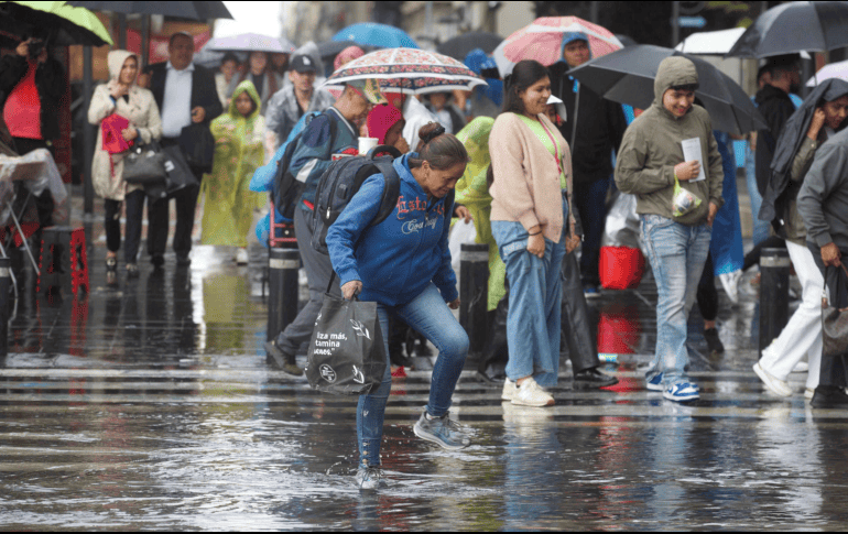 Las lluvias fuertes a intensas podrían ocasionar encharcamientos, inundaciones y deslaves, así como incremento en los niveles de ríos y arroyos. SUN / ARCHIVO
