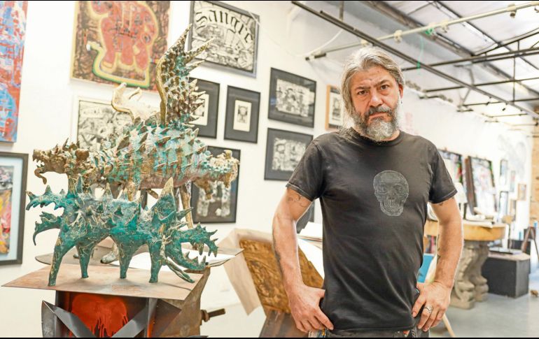 El artista plástico Óscar Basulto Ordóñez llega con una propuesta transgresora. EL INFORMADOR/ H. Figueroa