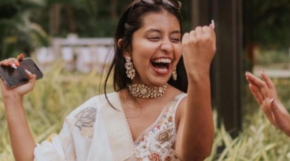 La trágica muerte de Aanvi Kamdar ha conmocionado a su comunidad de seguidores y amigos, quienes recuerdan con cariño su pasión por los viajes y su dedicación en compartir experiencias únicas a través de las redes sociales. INSTAGRAM/theglocaljournal