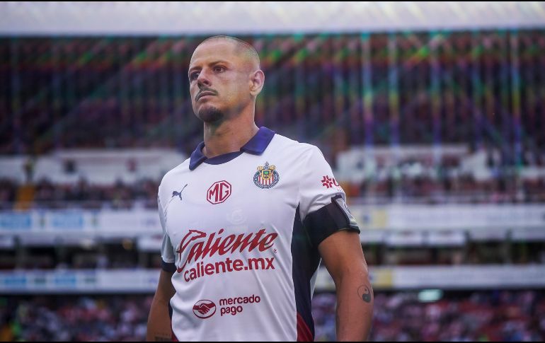 Ahora con su incorporación al Rebaño, el delantero mexicano expresó hace unas semanas en su transmisión de Twitch que su mente y compromiso está enfocado en Chivas, en donde quiere levantar el título del Apertura 2024. IMAGO7