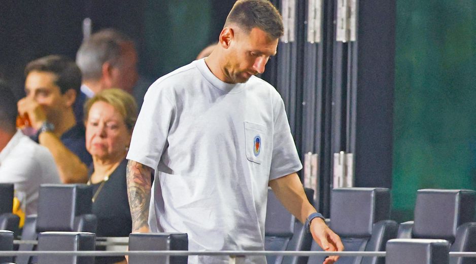 La lesión que padece Messi es en los ligamentos de su tobillo derecho, de acuerdo con lo analizado por el Inter Miami. AFP/M. Briggs