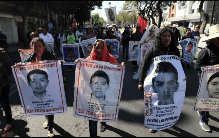 AMLO reconoció la responsabilidad del Estado en la desaparición de los estudiantes de Ayotzinapa, el 26 de septiembre de 2014. NOTIMEX/ARCHIVO.