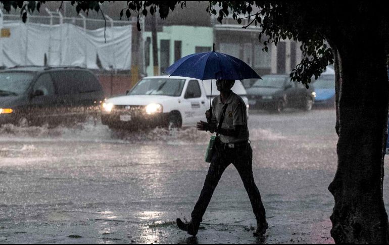 Las lluvias fuertes a intensas podrían ocasionar encharcamientos, inundaciones y deslaves, así como incremento en los niveles de ríos y arroyos. EL INFORMADOR / ARCHIVO