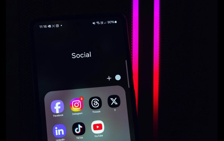 ¿Facebook, Instagram o TikTok? Conoce las plataformas sociales predilectas de los internautas. UNSPLASH/ Panos Sakalakis