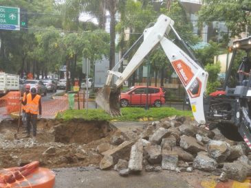 Se espera que la reparación de la obra dure alrededor de cinco días, esto siempre y cuando no se vean afectados por las lluvias en los próximos días en la ZMG. X / @siapagdl