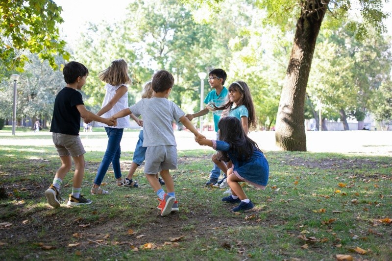 Los especialistas afirman que los malos hábitos comiencen desde la infancia. ESPECIAL / Freepik  @ pch.vector