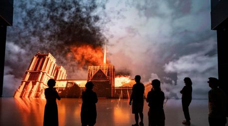 Los asistentes pueden recorrer la catedral de forma digital. EFE / NOTRE DAME 3D A. TALLON