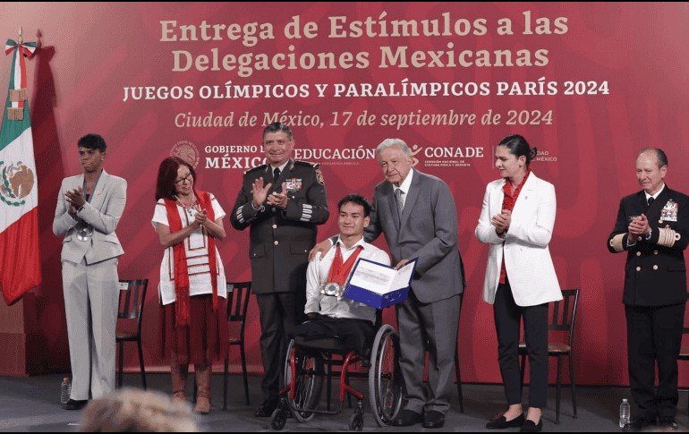 Los deportistas de los Juegos Olímpicos y Paralímpicos de París 2024 fueron recibidos este martes 17 de septiembre en Palacio Nacional para ser reconocidos por el Presidente López Obrador. SUN / F. Rojas