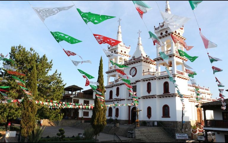 Parroquia de San Cristóbal en Mazamitla, Pueblo Mágico de Jalisco. NOTIMEX/ARCHIVO