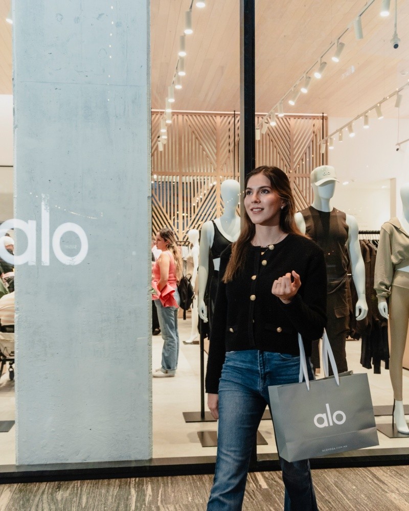  Alo Yoga es una de las más recientes opciones para los visitantes de Andares. ESPECIAL