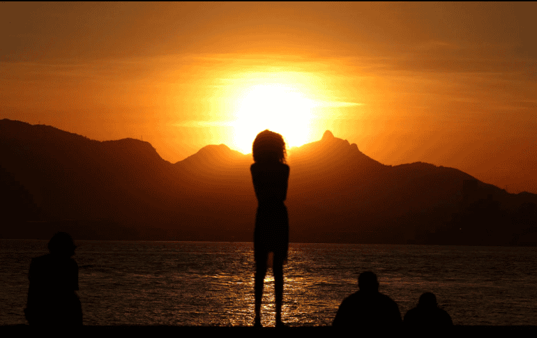 Uno de los factores clave que impulsaron las olas de calor de ambos años, fue el rápido aumento de las temperaturas de los océanos. EFE / ARCHIVO