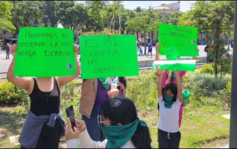 Todavía queda pendiente continuar con procesos como reformas a la Ley de Salud o de Educación al señalar que se debe implementar la regulación para garantizar un aborto seguro para las mujeres y personas con capacidad de gestar.  EL INFORMADOR/ M. Hernández.