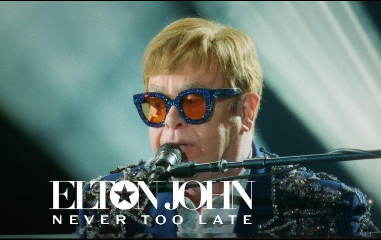 Elton John se encuentra promocionando su documental 