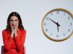 El horario de invierno arrancará el domingo 3 de noviembre a las 2:00 de la madrugada. ESPECIAL/Pexels