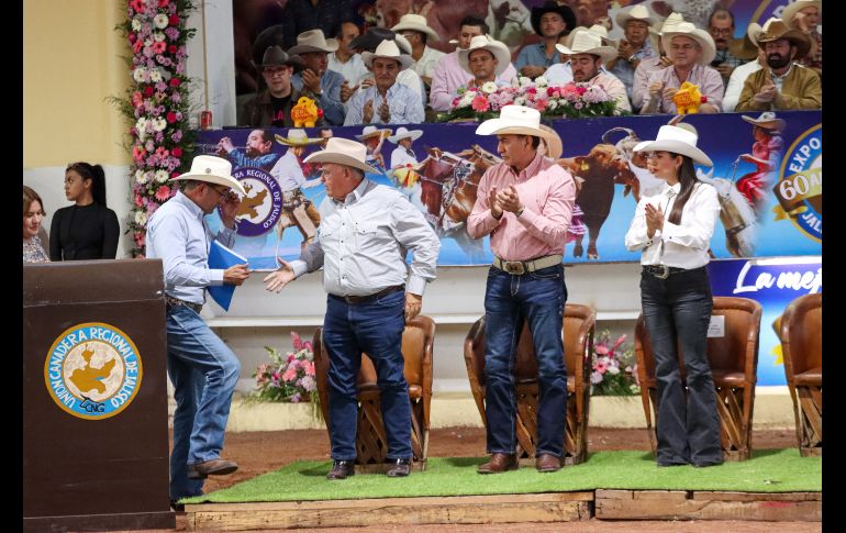 Esta tarde se inauguró la 60° edición de la Expo Ganadera en sus instalaciones, ubicadas en la calzada Huascato número 915, en la colonia El Álamo, en el municipio de Tlaquepaque. EL INFORMADOR / H. Figueroa