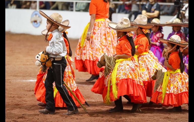 Esta tarde se inauguró la 60° edición de la Expo Ganadera en sus instalaciones, ubicadas en la calzada Huascato número 915, en la colonia El Álamo, en el municipio de Tlaquepaque. EL INFORMADOR / H. Figueroa