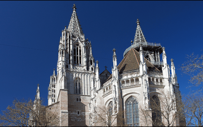 La iglesia mayor de Ulm, llamada Ulmer Münster en alemán, es la más alta del mundo, al menos por ahora. Flickr