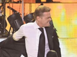 A decir de  Alberto Tavira, la Sedena prestó sus intalaciones y financió el video de 