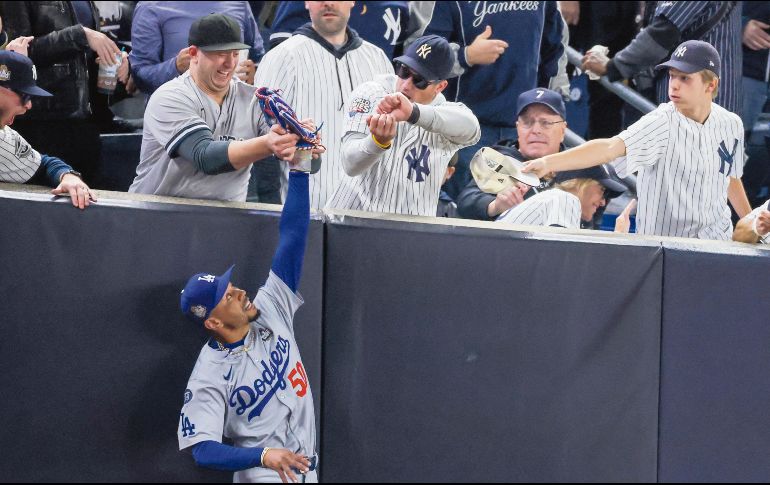 A pesar de la intromisión, el out fue decretado. AFP/A. Bello