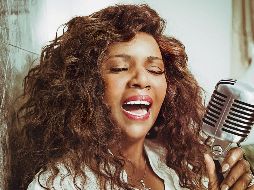 La cantante se alista para interpretar un tema inédito durante su visita a Guadalajara. CORTESÍA