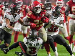 Kareem Hunt logró la anotación del triunfo en tiempo extra. AP/E. Zurga
