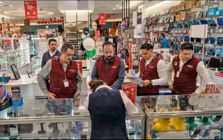 Ante cualquier queja contra abusos de comercios, la Profeco pide comunicarse al Teléfono del Consumidor: 55-5568-8722. ESPECIAL