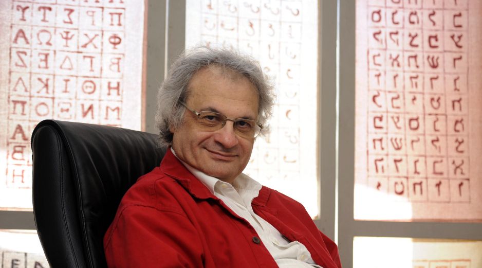 Amin Maalouf, de 75 años y afincado en Francia, es autor, entre otras obras, de 'La Roca de Tanios' (Premio Goncourt en 1993) y de 'León el Africano'. AFP / ARCHIVO