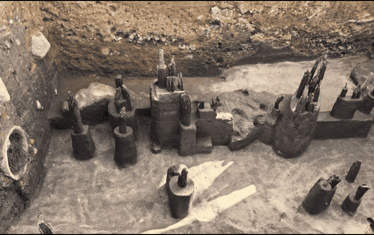 También se encontraron restos de cerámica y piezas semicompletas y completas del período Colonial Temprano. inah.gob.mx