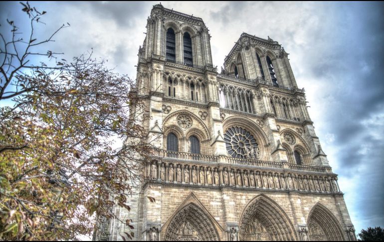 Durante el servicio habrá salmos, oraciones y cantos, y  con la presencia del presidente Emmanuel Macron. ESPECIAL/ Imagen de Rudy and Peter Skitterians en Pixabay