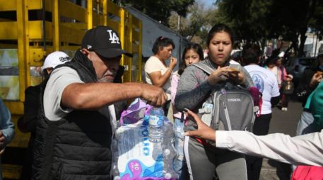 Miles de peregrinos de diversas regiones de México se lanzan año tras año a la ardua travesía hacia la Basílica de Guadalupe. SUN/ARCHIVO