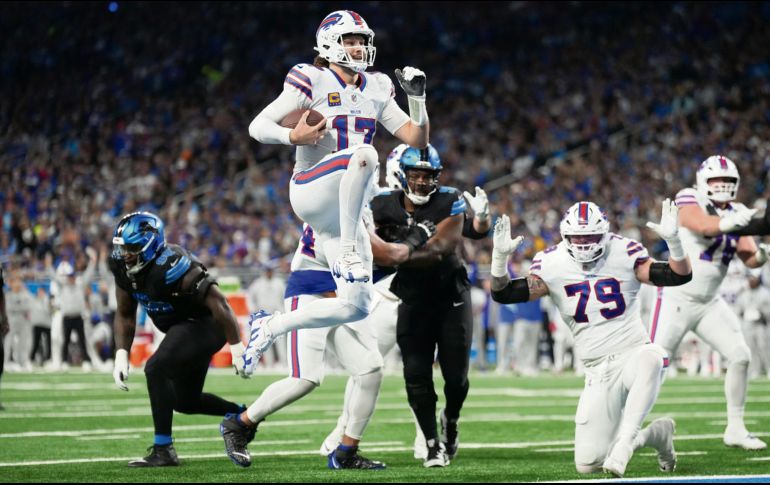 Josh Allen acumula cinco envíos de anotación y cinco anotaciones por tierra en dos juegos. ESPECIAL