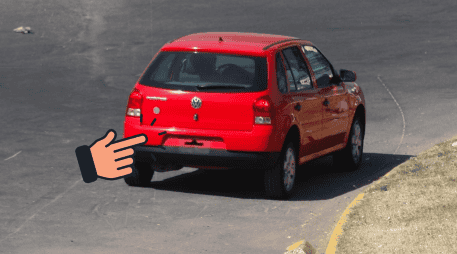 Evita las multas por no portar placas. EL INFORMADOR / ARCHIVO