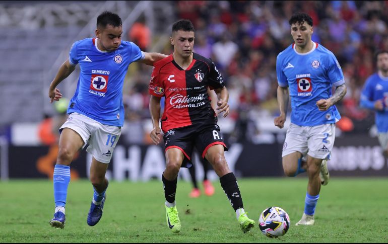 Este sábado, Cruz Azul y Atlas darán el banderazo de salida a sus respectivas campañas en el Clausura 2025, cuando se enfrenten a las 21:05 horas en el Estadio de Olímpico Universitario. IMAGO7
