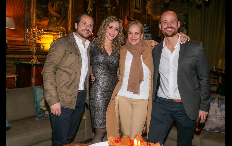 Alejandro Ochoa, Lorena Ochoa, Lorena Tostado y Willy Ochoa. GENTE BIEN JALISCO / A. Rodríguez