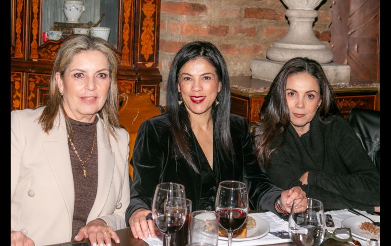 Mago Tostado, Naniko Orozco y Gaby Orozco. GENTE BIEN JALISCO / A. Rodríguez