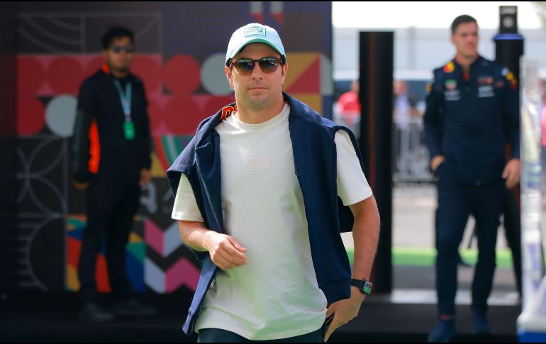 Checo Pérez no tiene asiento en el máximo circuito para 2025. IMAGO7