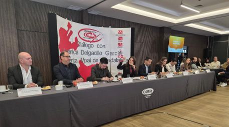 La presidenta municipal de Guadalajara, Verónica Delgadillo, aclaró que las obras de infraestructura deportiva también ayudarán a la cohesión social. EL INFORMADOR / J. VELAZCO