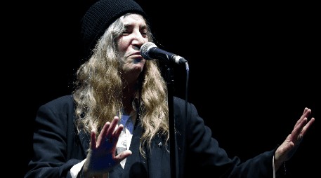 Patti Smith sufrió un problema de salud en medio de una presentación en Brasil. AP / ARCHIVO