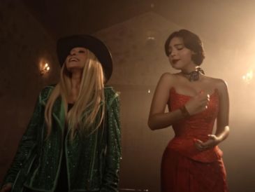 Este tema fusiona elementos de balada romántica y pop, y su letra narra el sufrimiento de un amor fugaz, comparado con la metáfora de la "maldita primavera".  YOUTUBE/YURI