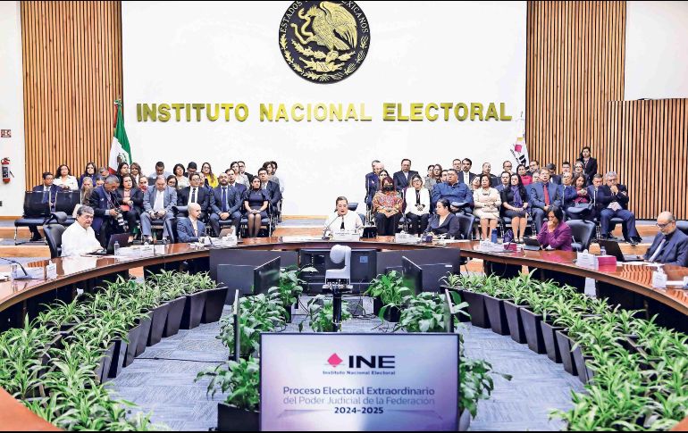 Para la elección judicial, el país se dividió en 32 circuitos judiciales, que a su vez se dividieron en distritos electorales. SUN/ ARCHIVO.