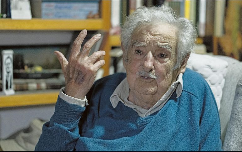 El ex presidente uruguayo (2010-2015) posó desde su casa de Montevideo, el 28 de noviembre de 2024. AFP