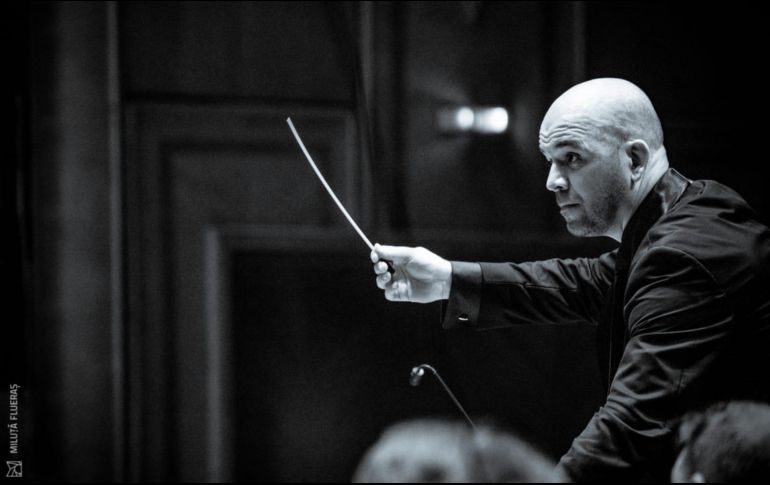 El director se confesó fanático del músico mexicano Manuel Ponce, y aseguró que se convertirá en un buen embajador de la música mexicana en Rumania una vez regrese a su país de origen. CORTESÍA / Cristian Lupeş