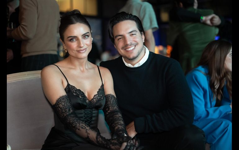 Aislinn y Vadhir Derbez. ESPECIAL/©DISNEY-STAR.