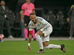 El astro brasileño no ha hecho nada en tres partidos de regreso en Santos. AFP/N. Almeida